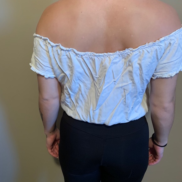 Off the shoulder white top - Picture 3 of 3